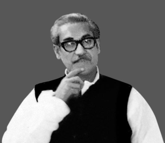 বঙ্গবন্ধুর পোশাকেই বাঙালিয়ানার ‘স্টেটমেন্ট’ : বিবি রাসেল