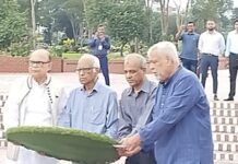 স্মৃতিসৌধে অন্তর্বর্তী সরকারের নতুন চার উপদেষ্টার শ্রদ্ধা