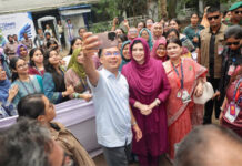 ডা. জুবাইদার স্মৃতিবিজড়িত হোস্টেলে প্রধানমন্ত্রী, শিক্ষার্থীদের উচ্ছ্বাস
